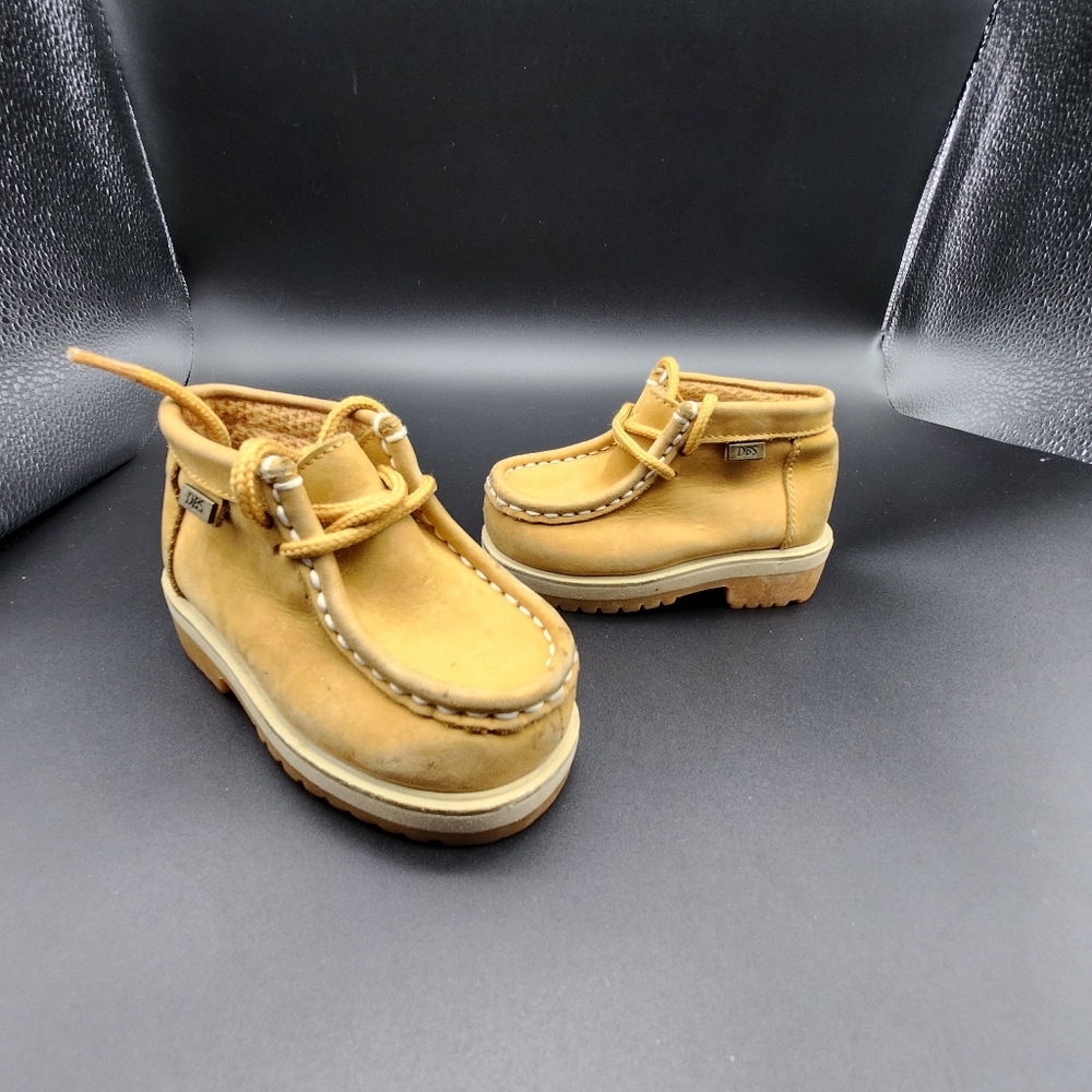 DBS Domba Boots USA Boys Size 6